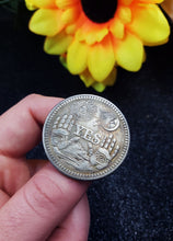 Load image into Gallery viewer, Yes/No Divination Decision Coin